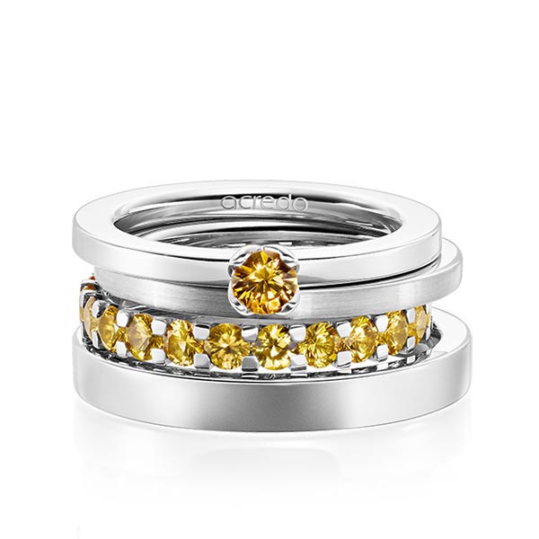 Set in witgoud 14 kt. met in totaal 2,32 ct. Briljant Saffier Geel van acredo - A-1987-2 Set in witgoud 14 kt. met in totaal 2,32 ct. Briljant Saffier Geel van acredo - A-1987-2