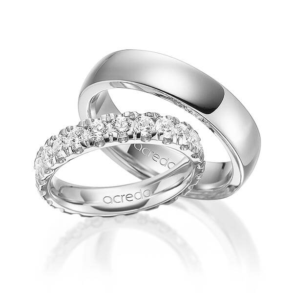 Set in witgoud 14 kt. volledig gezet met in totaal 2,1 ct. Briljant tw,vs van acredo - A-1587-1 Set in witgoud 14 kt. volledig gezet met in totaal 2,1 ct. Briljant tw,vs van acredo - A-1587-1