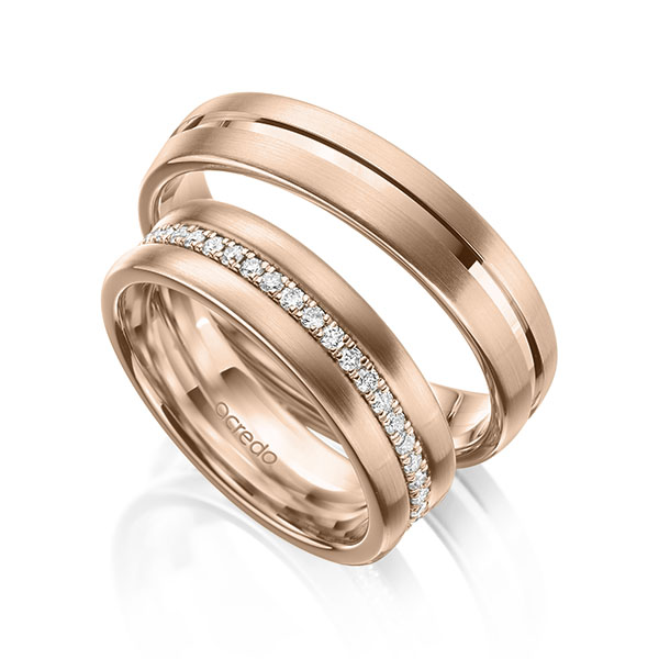 Set Klassieke Memoire-trouwringen in roodgoud 14 kt. volledig gezet met in totaal 0,39 ct. tw/si van acredo - A-2102-5 Set Klassieke Memoire-trouwringen in roodgoud 14 kt. volledig gezet met in totaal 0,39 ct. tw/si van acredo - A-2102-5
