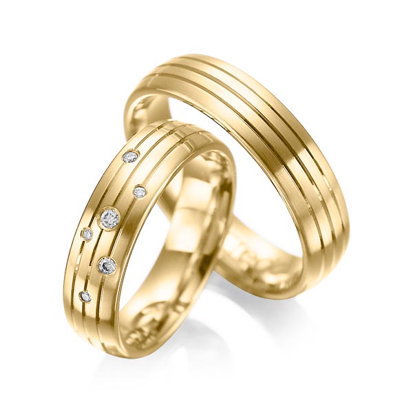 Set Klassieke trouwringen in geelgoud 14 kt. met in totaal 0,055 ct. Briljant tw/si van acredo - A-1016-4 Set Klassieke trouwringen in geelgoud 14 kt. met in totaal 0,055 ct. Briljant tw/si van acredo - A-1016-4
