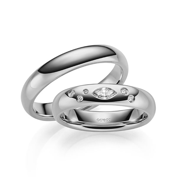 Set klassieke trouwringen in grijsgoud 14 kt. met in totaal 0,148 ct. Briljant tw,vs van acredo - A-2134-2 Set klassieke trouwringen in grijsgoud 14 kt. met in totaal 0,148 ct. Briljant tw,vs van acredo - A-2134-2