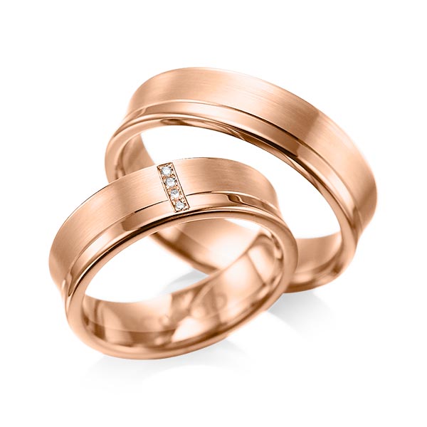 Set Klassieke trouwringen in roodgoud 14 kt. met in totaal 0,02 ct. Briljant tw/si van acredo - A-1053-8 Set Klassieke trouwringen in roodgoud 14 kt. met in totaal 0,02 ct. Briljant tw/si van acredo - A-1053-8