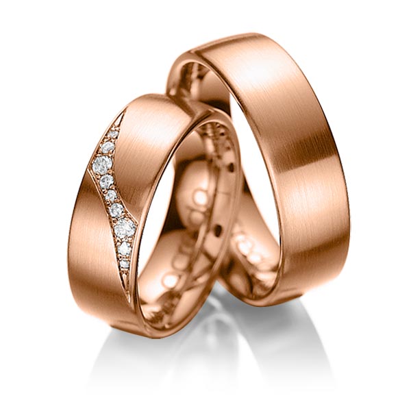 Set klassieke trouwringen in roodgoud 14 kt. met in totaal 0,115 ct. Briljant tw/si van acredo - A-1036-6 Set klassieke trouwringen in roodgoud 14 kt. met in totaal 0,115 ct. Briljant tw/si van acredo - A-1036-6